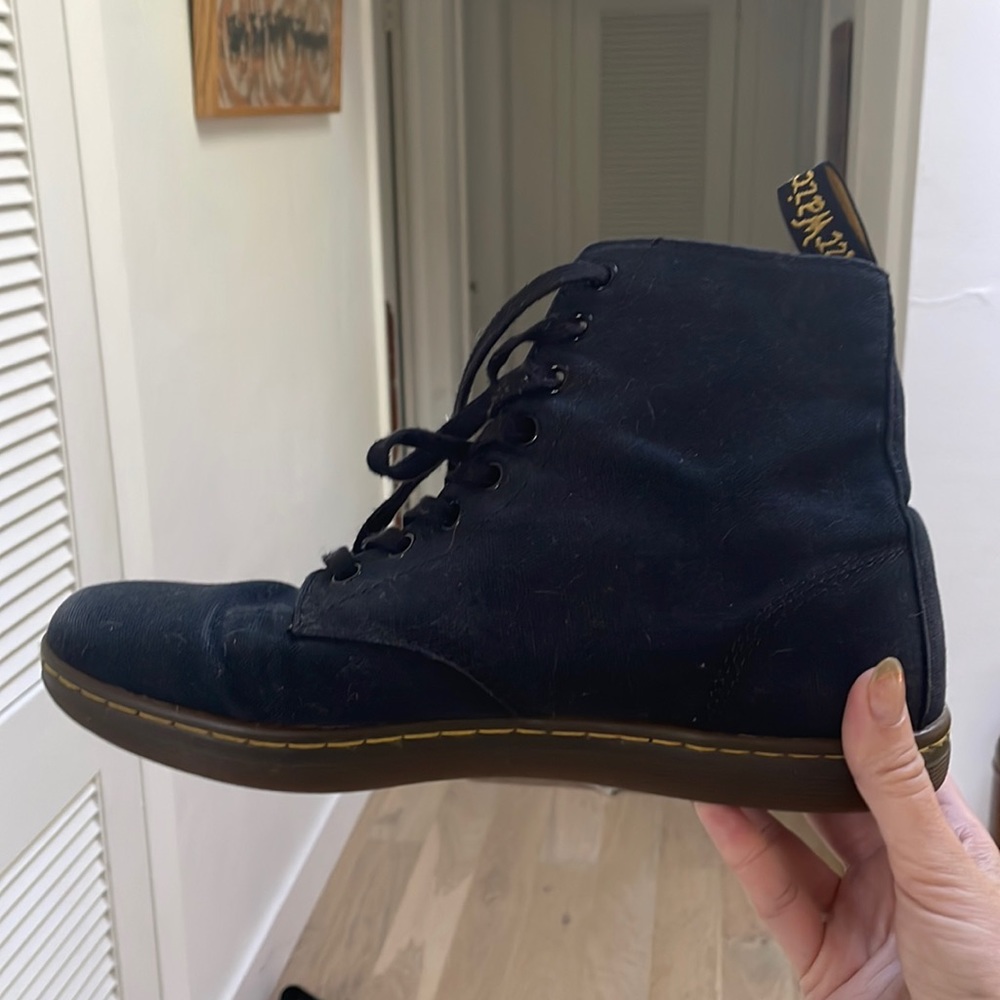 Dr Martens Alfie boots